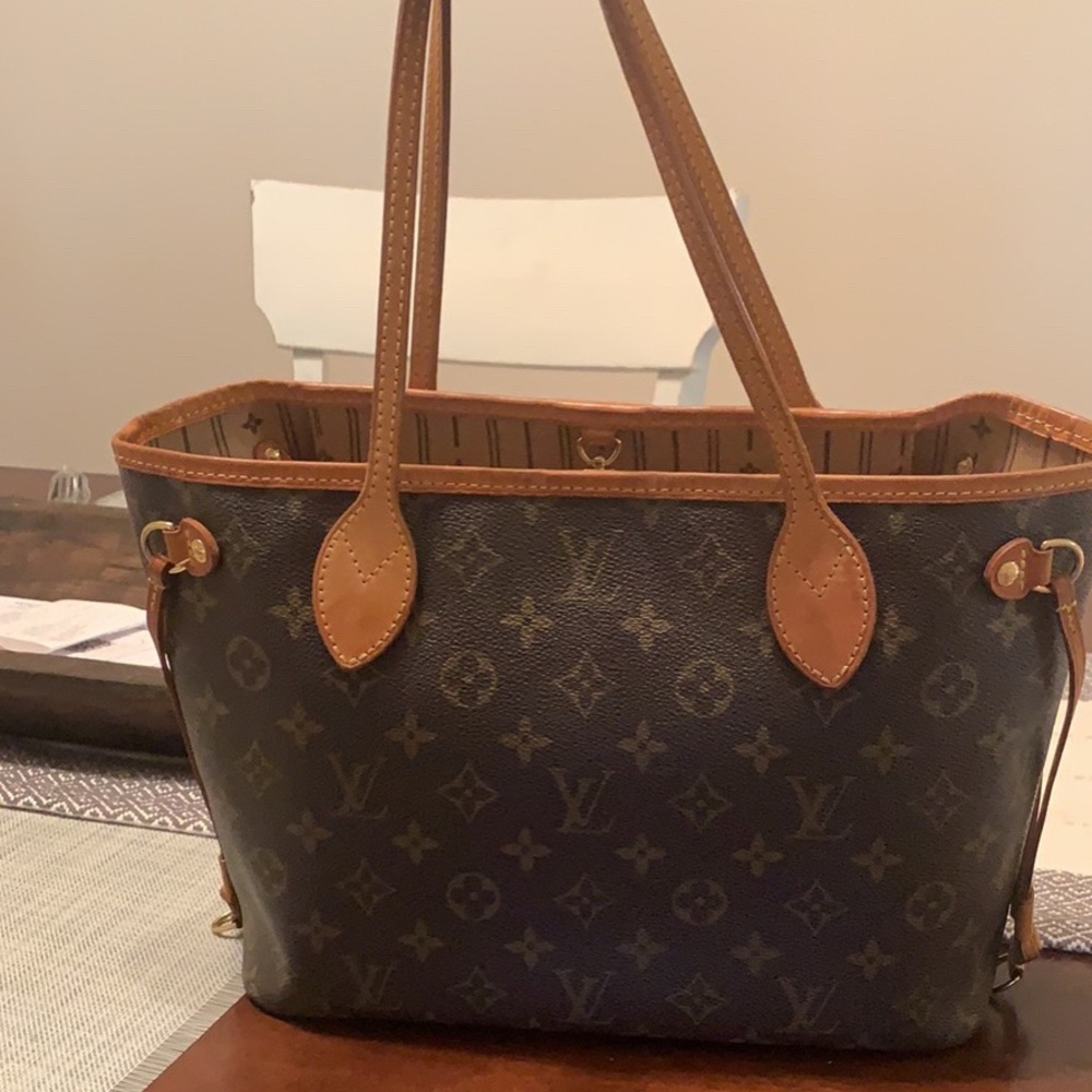 Louis Vuitton PM Neverfull
